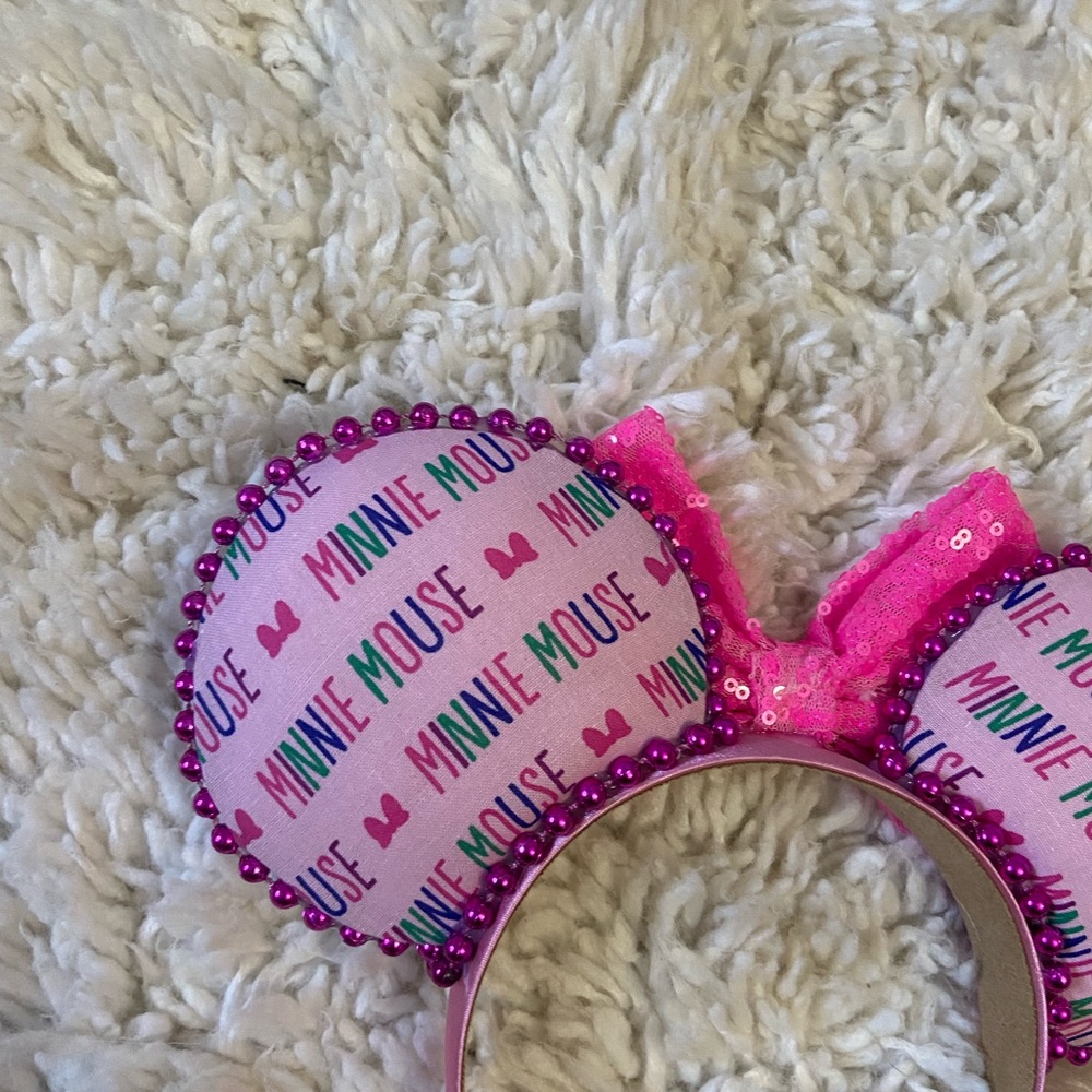 Minnie Mouse Ears - Picture 6 of 6